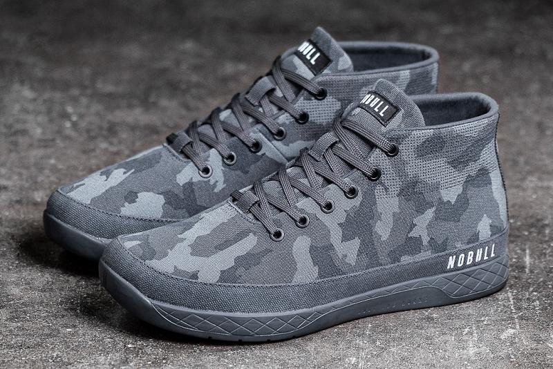 Camo Nobull Dark Camo Canvas Mid Men's Trainers | CA V1275R